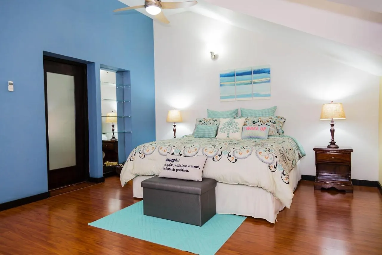 Sweet Kensville @ New Kingston Apartment